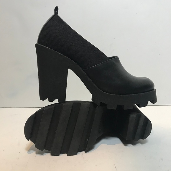 💰SALE💰Solective Chunky Heels - Picture 4 of 7
